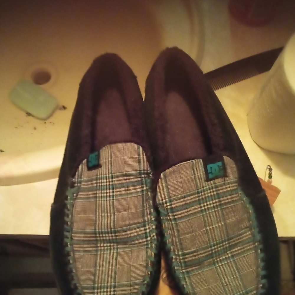 DC crocs